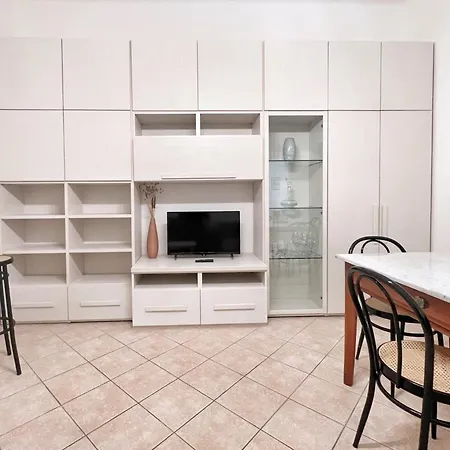 Ur-nest Toscana Apartman